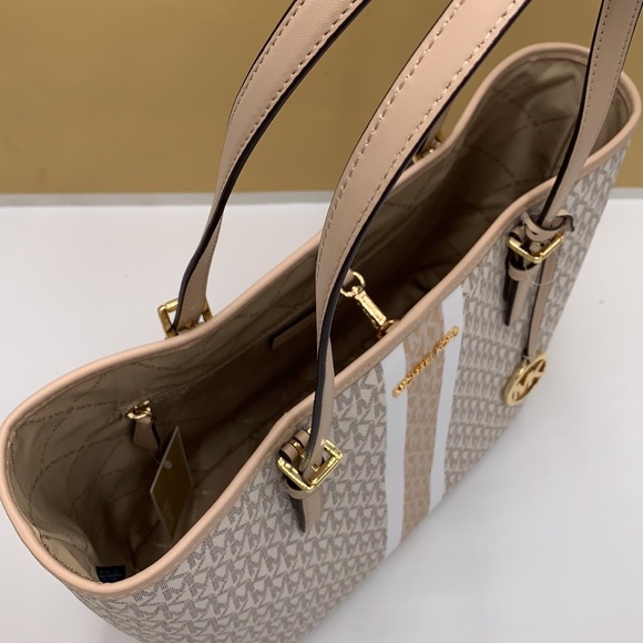 MICHAEL KORS JET SET TRAVEL MEDIUM CARRYALL TOTE BUFF MULTI COLOR - Picture 9 of 16